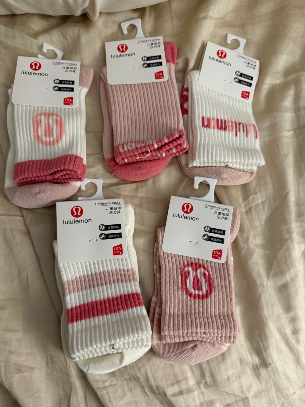lululemon athletica Pink & White Kids' socks - 5 Pack